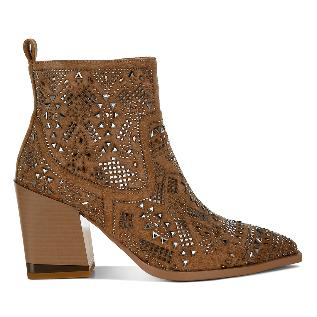 stud embellished ankle boots#color_beige