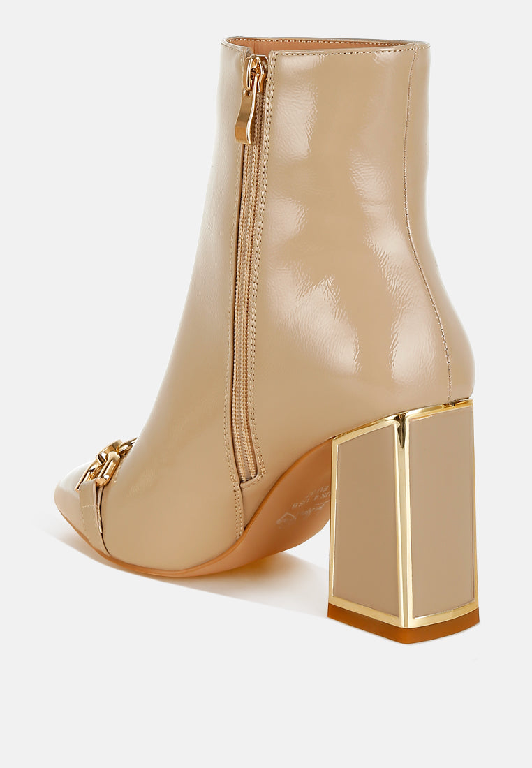 women metallic chain detail boots#color_beige