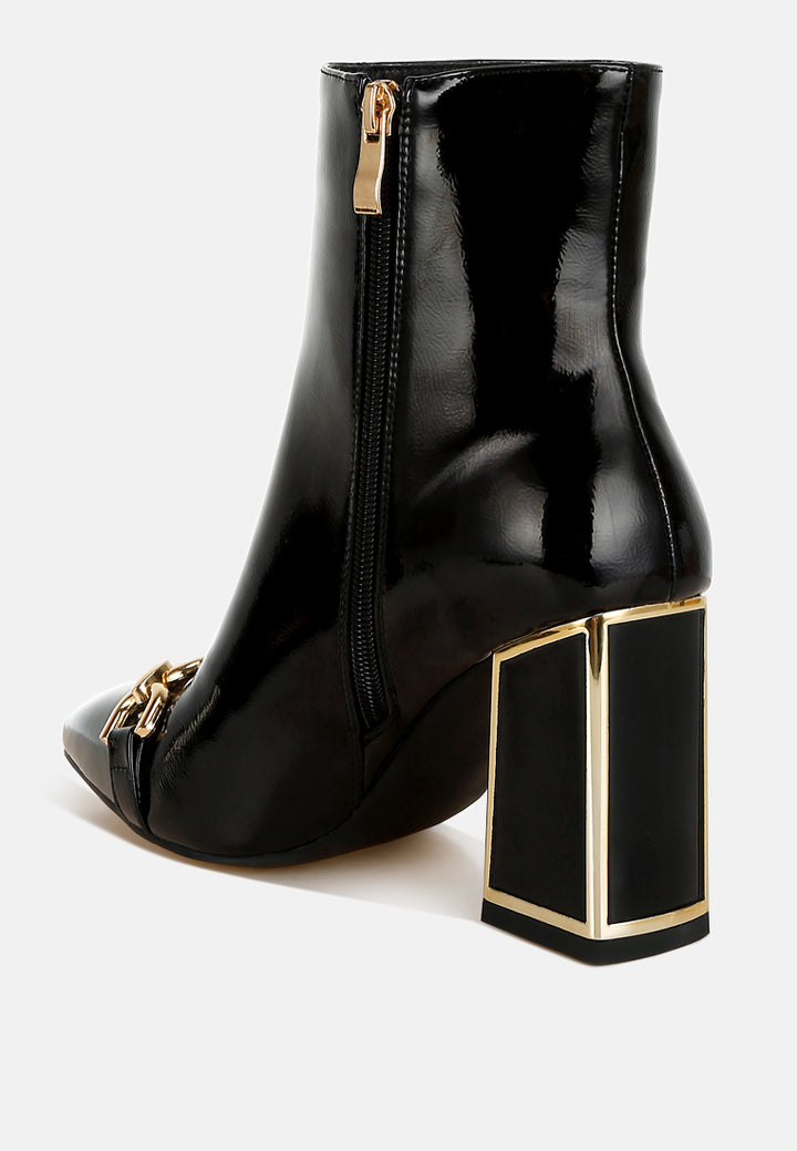 pollux metallic chain detail boots#color_black