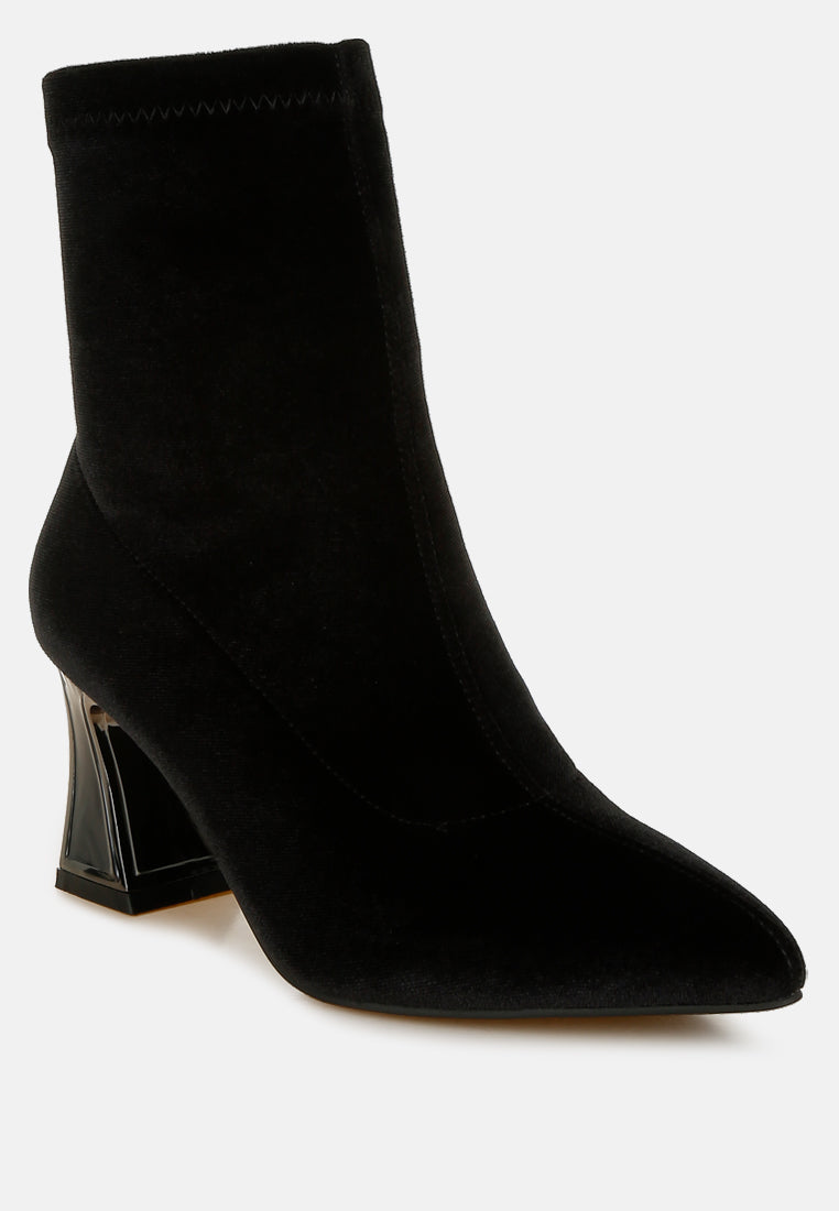 flared block heel velvet boots#colour_black