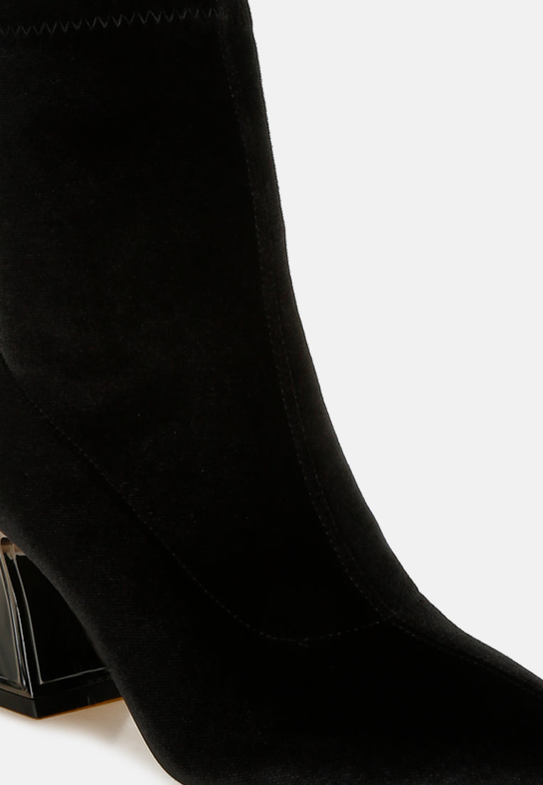 flared block heel velvet boots#colour_black