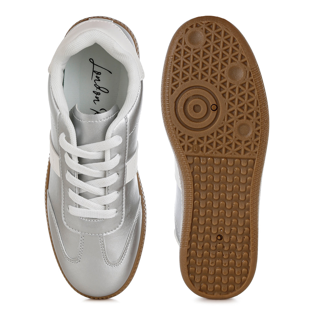 classic lace-up flatform sneaker#color_silver