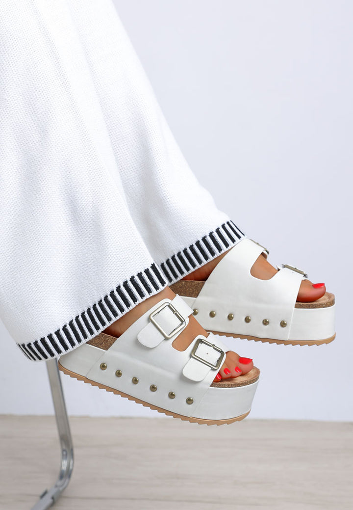#color_off-white