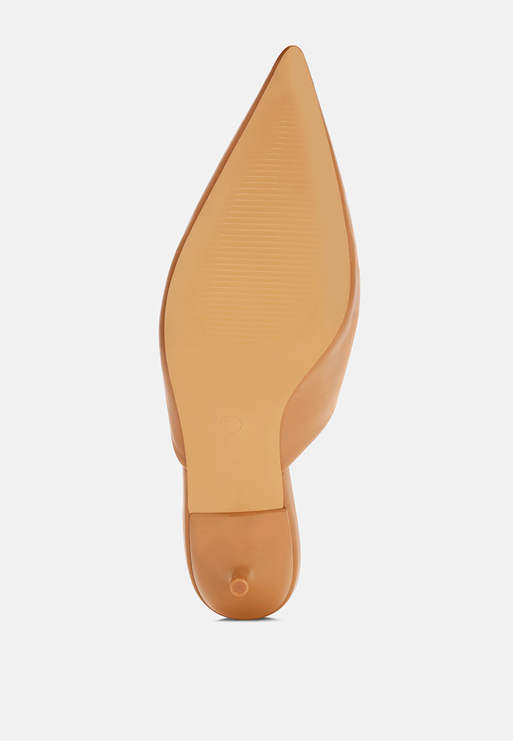 #color_tan