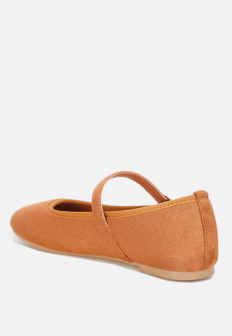 #color_tan-suede