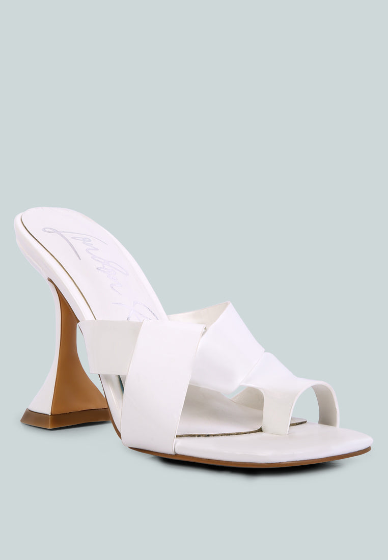 women intertwined toe ring heeled sandals#color_white
