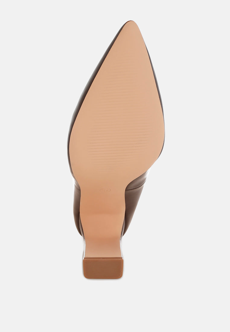 #color_brown