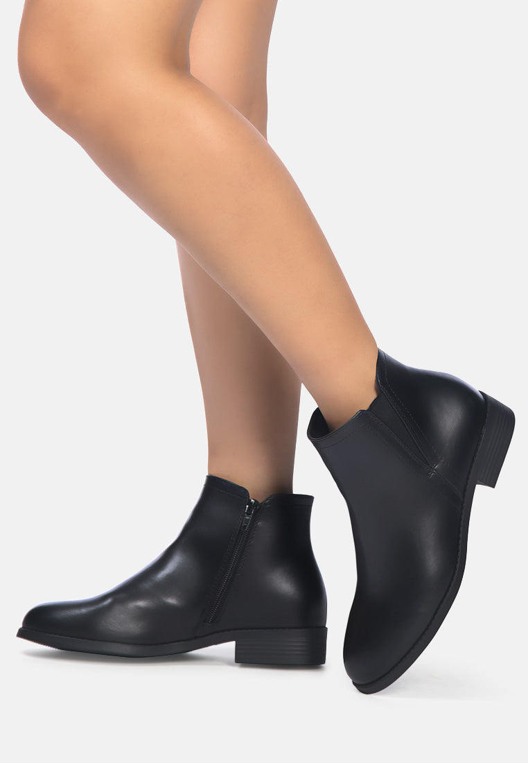 women sleek chlesea boots#color_black