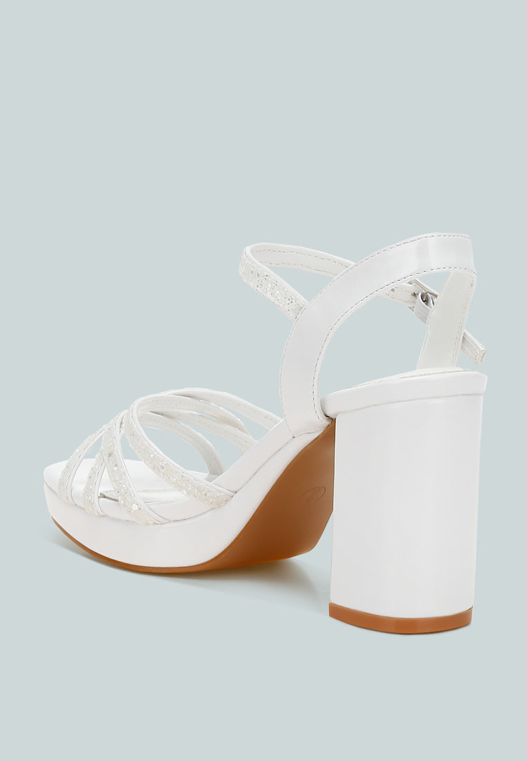 women glitter strappy block sandals#color_white