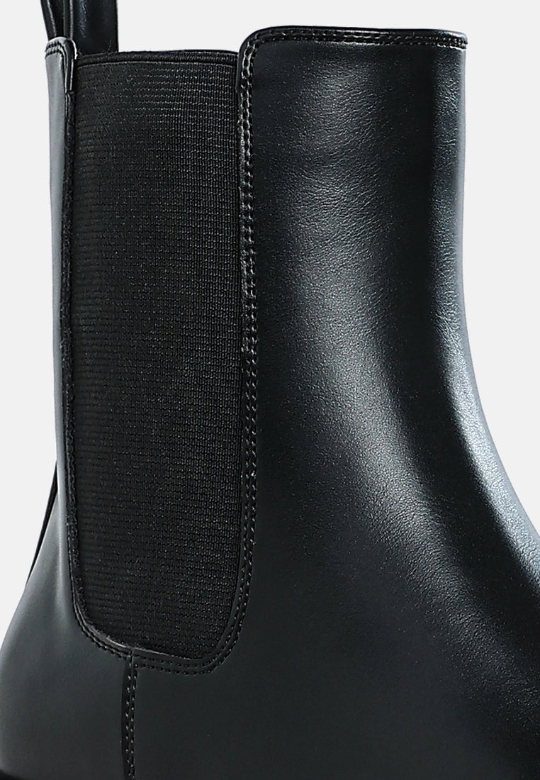 women stacked heel chelsea boots#color_black