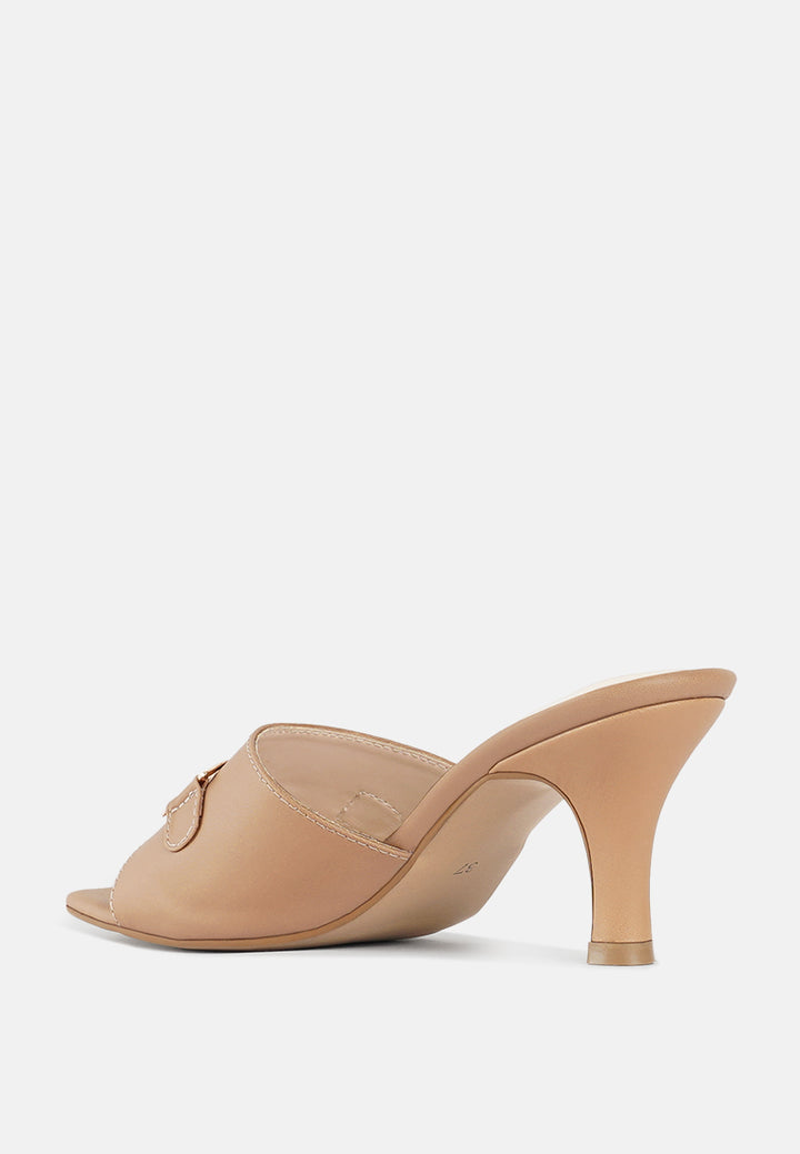 women horsebit detail heels#color_beige