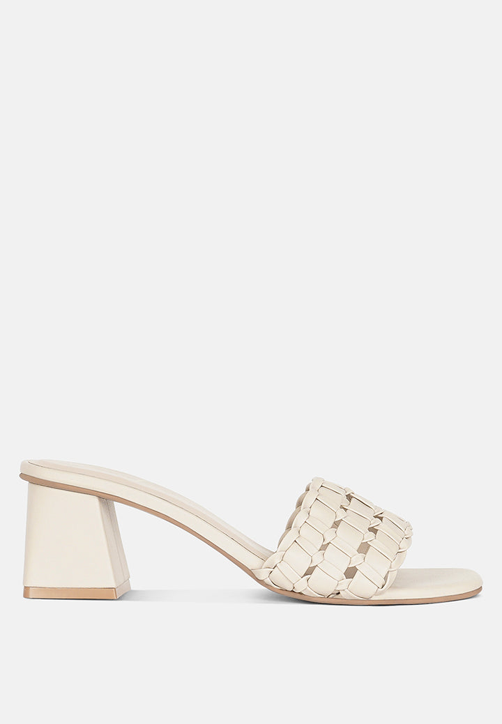 women strap detail slip-on sandals#color_beige