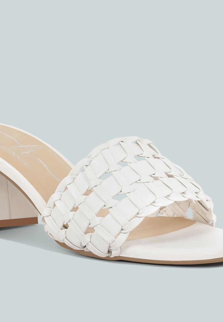 women strap detail slip-on sandals#color_white