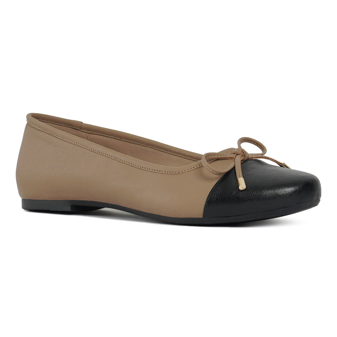 Women Two Tone Ballet Flats