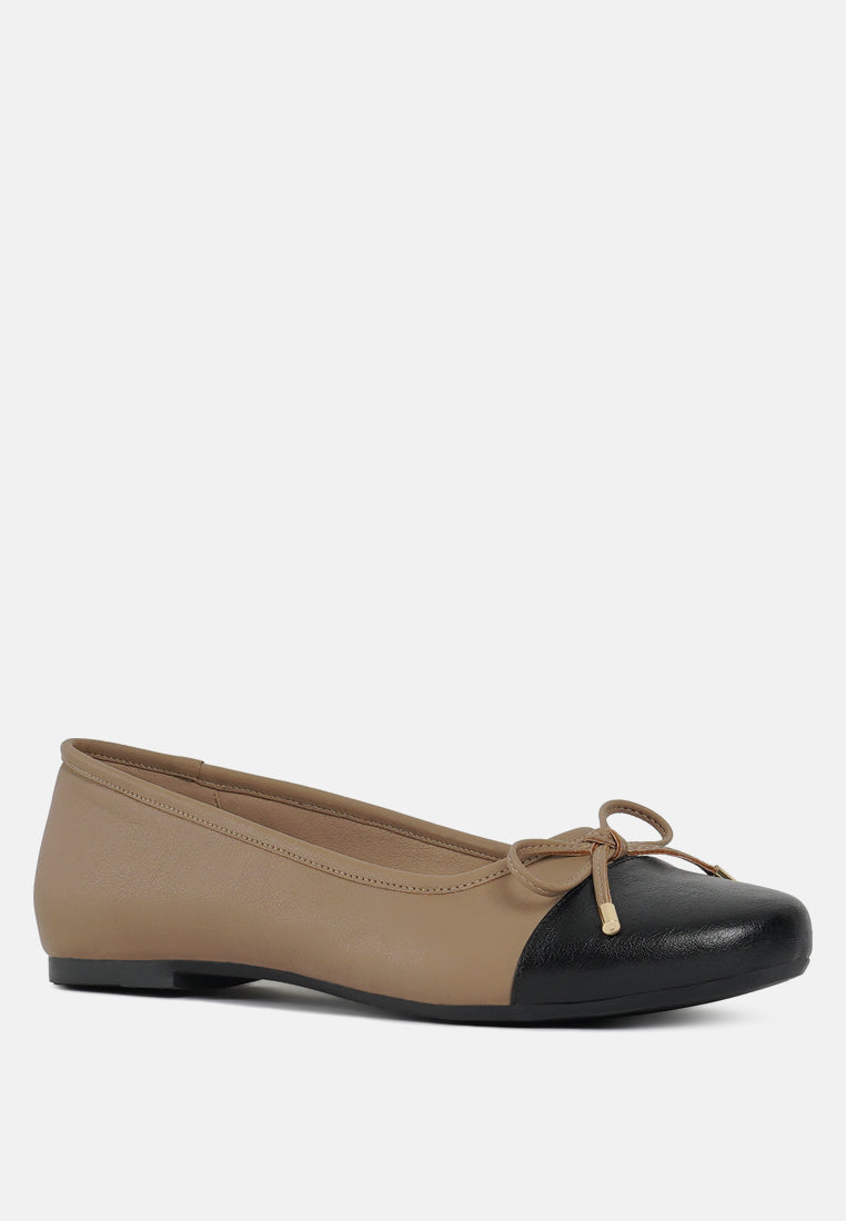 women two tone ballet flats#color_nude
