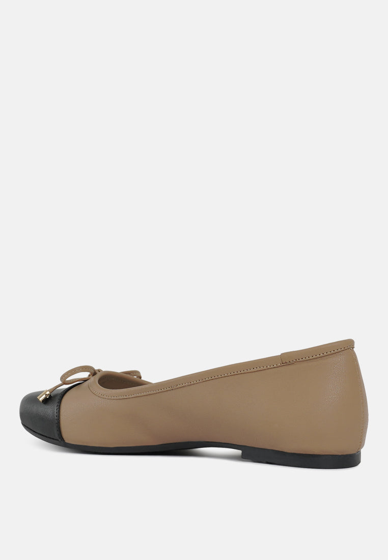 women two tone ballet flats#color_nude