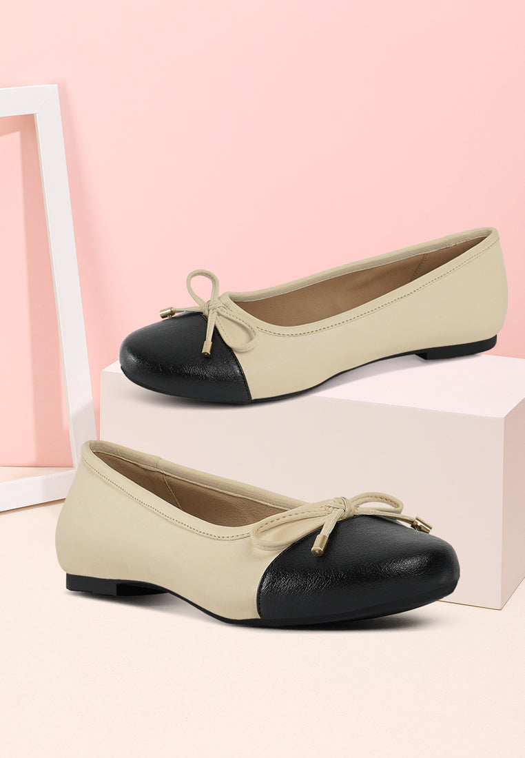 women two tone ballet flats#color_white