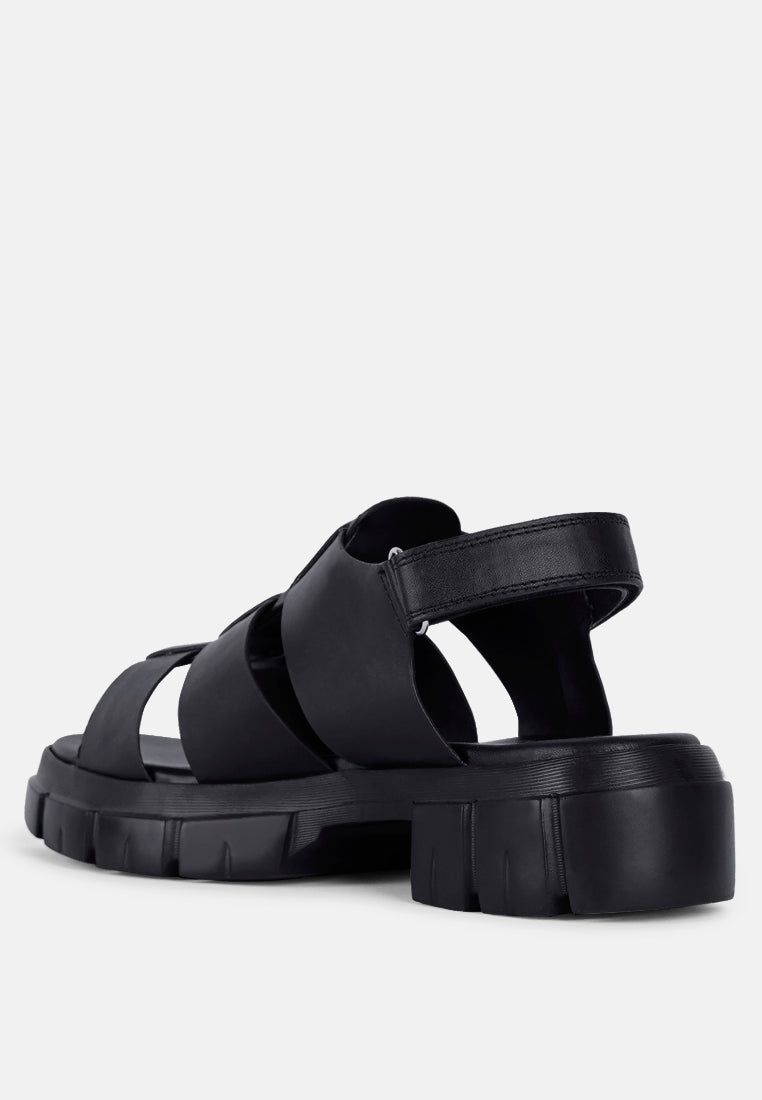 women faux leather strappy sandals#color_black