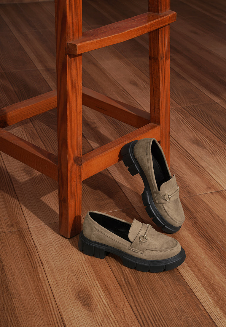 women soft microfiber chunky loafers#color_beige