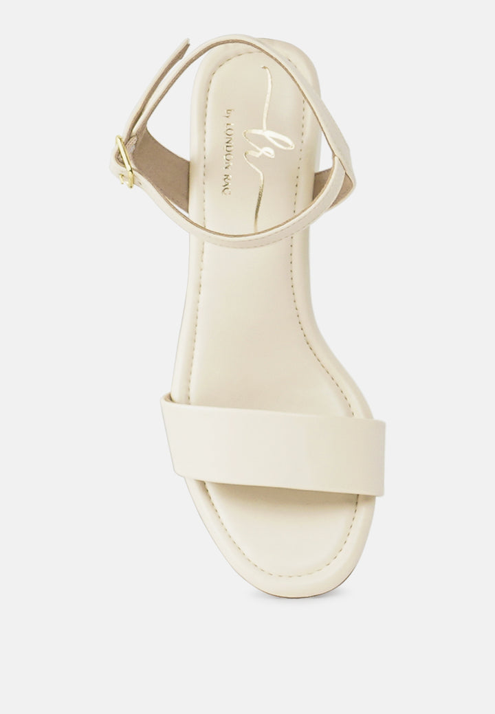 women pin buckle strap block heels#color_beige