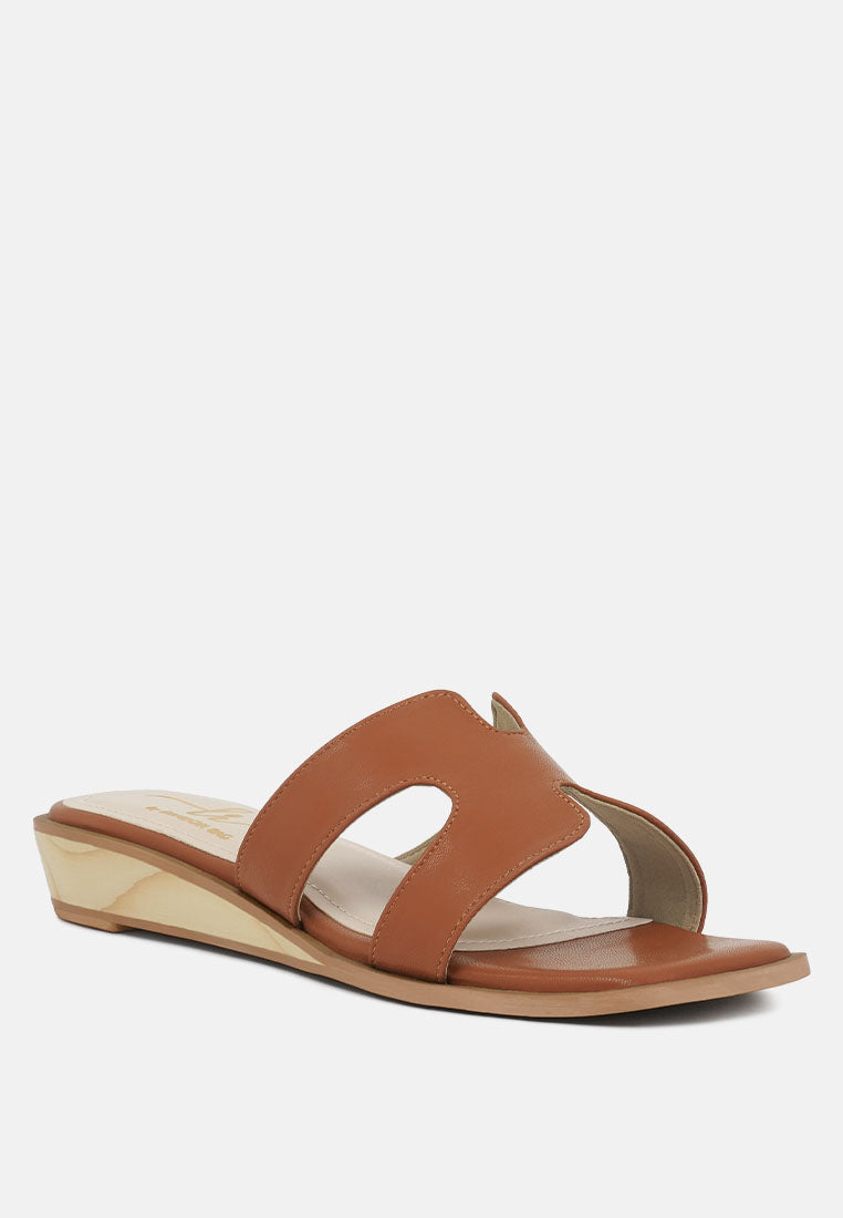 women faux leather wooden heel mules#color_tan