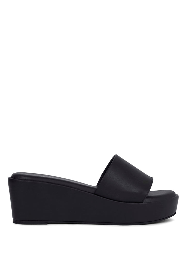 women classic faux leather wedges#color_black