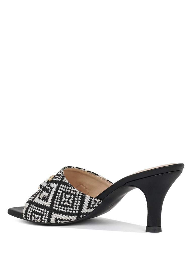 women textured tapestry kitten heels#color_black-White