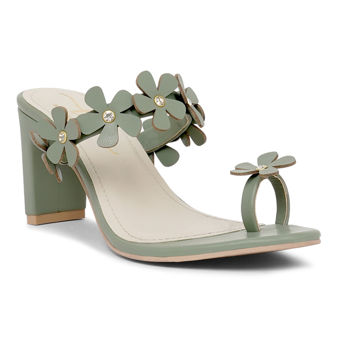 women floral applique slip-on block heels#color_olive-green