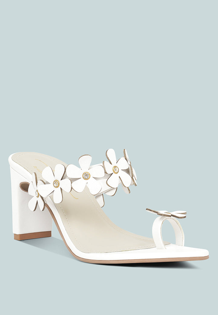 women floral applique slip-on block heels#color_white