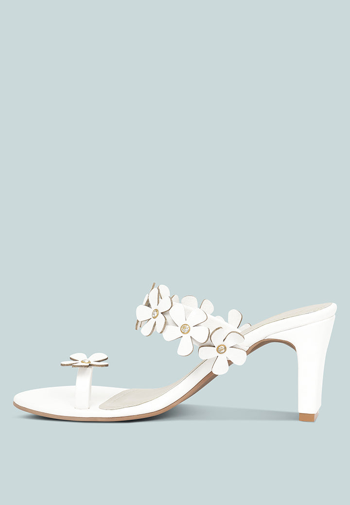 women floral applique slip-on block heels#color_white