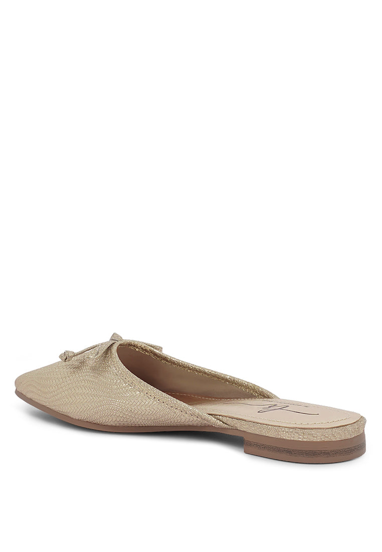 women bow detail metallic mules#color_gold