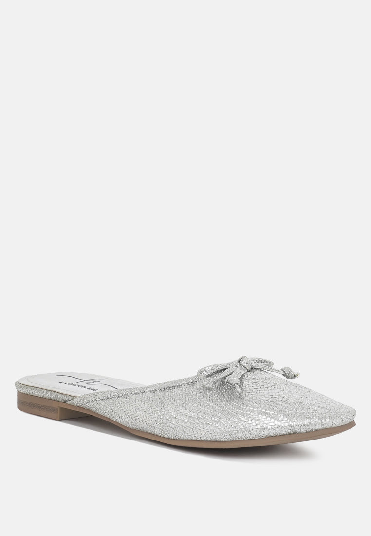 women bow detail metallic mules#color_silver