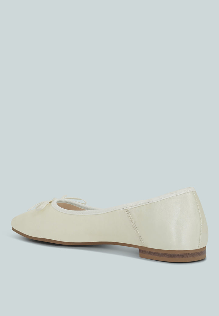 women bow detail satin ballerinas#color_off-white