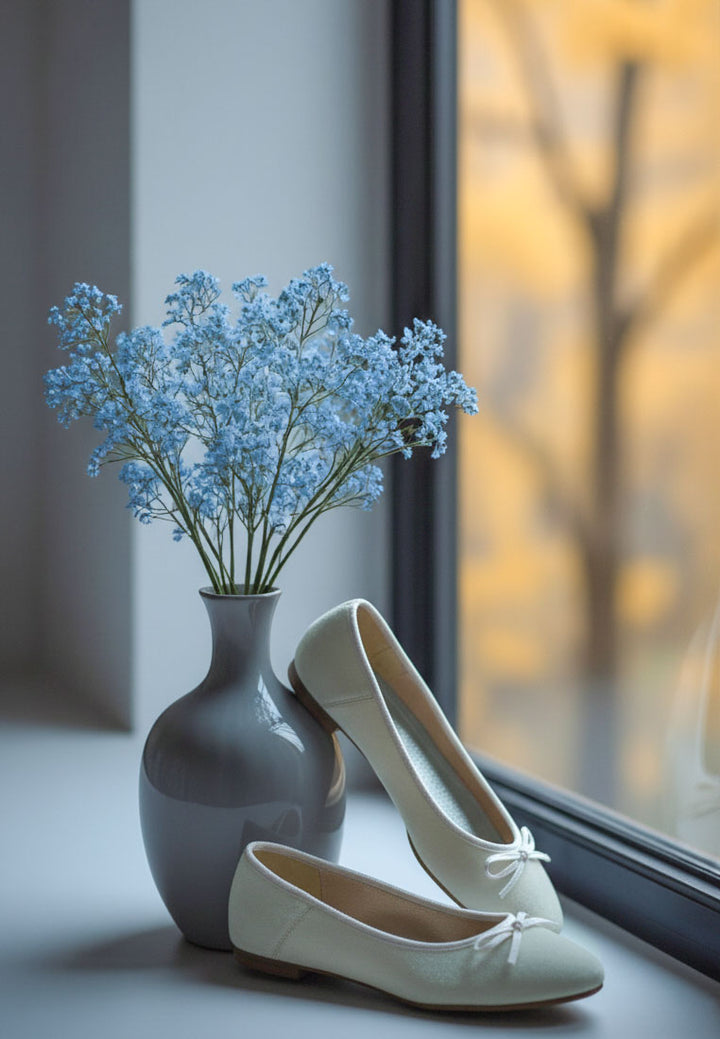 women bow detail satin ballerinas#color_off-white