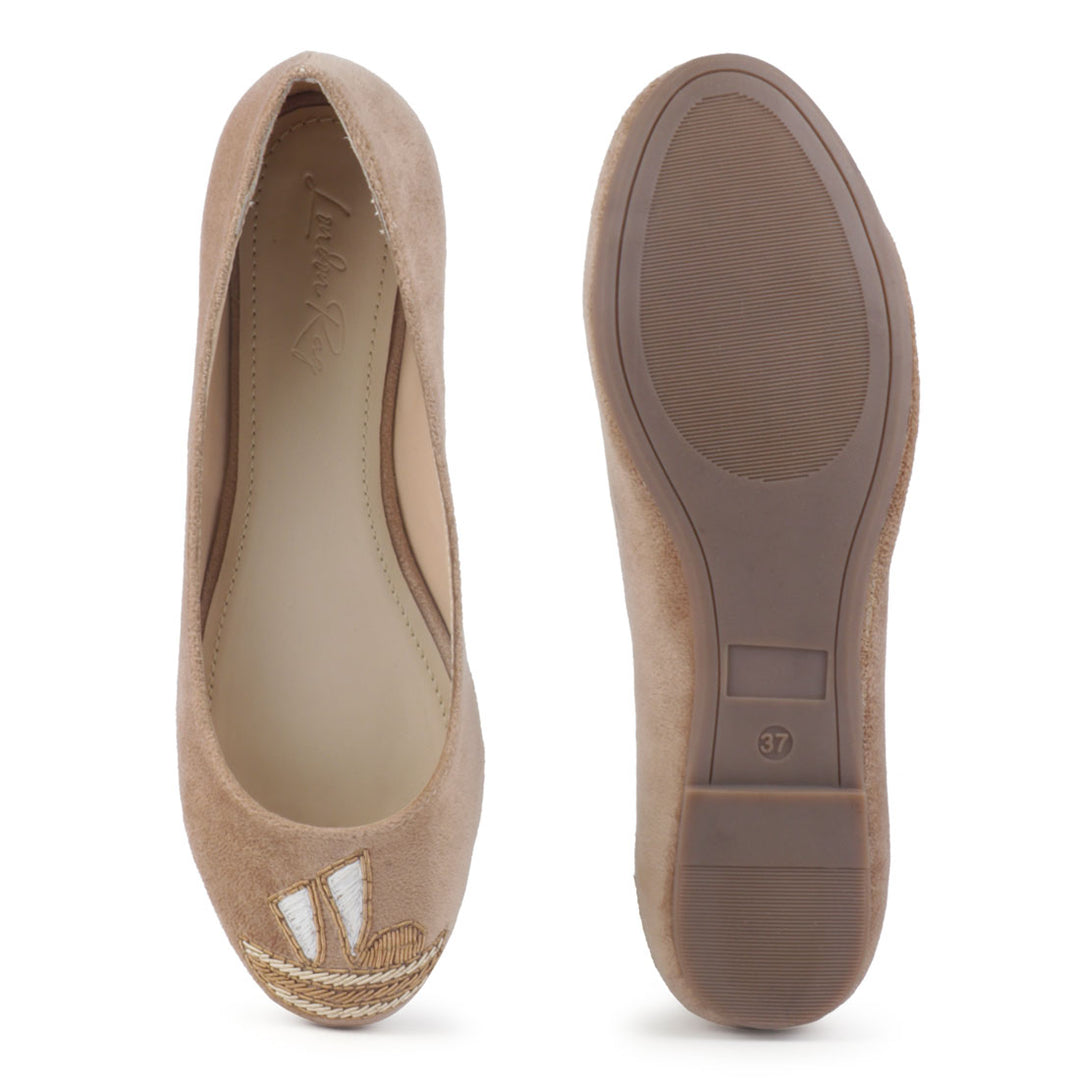 Beige Boat Island Suede Ballerinas