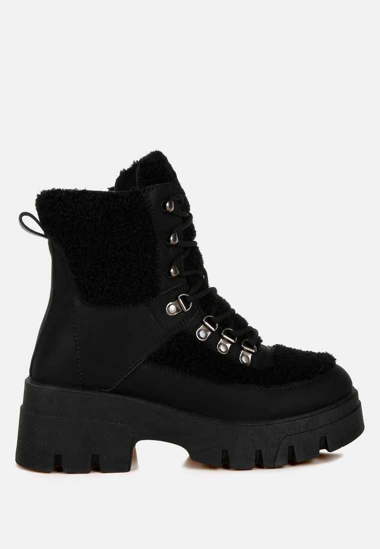 wellerman faux fur detail chunky hiker boots#color_black