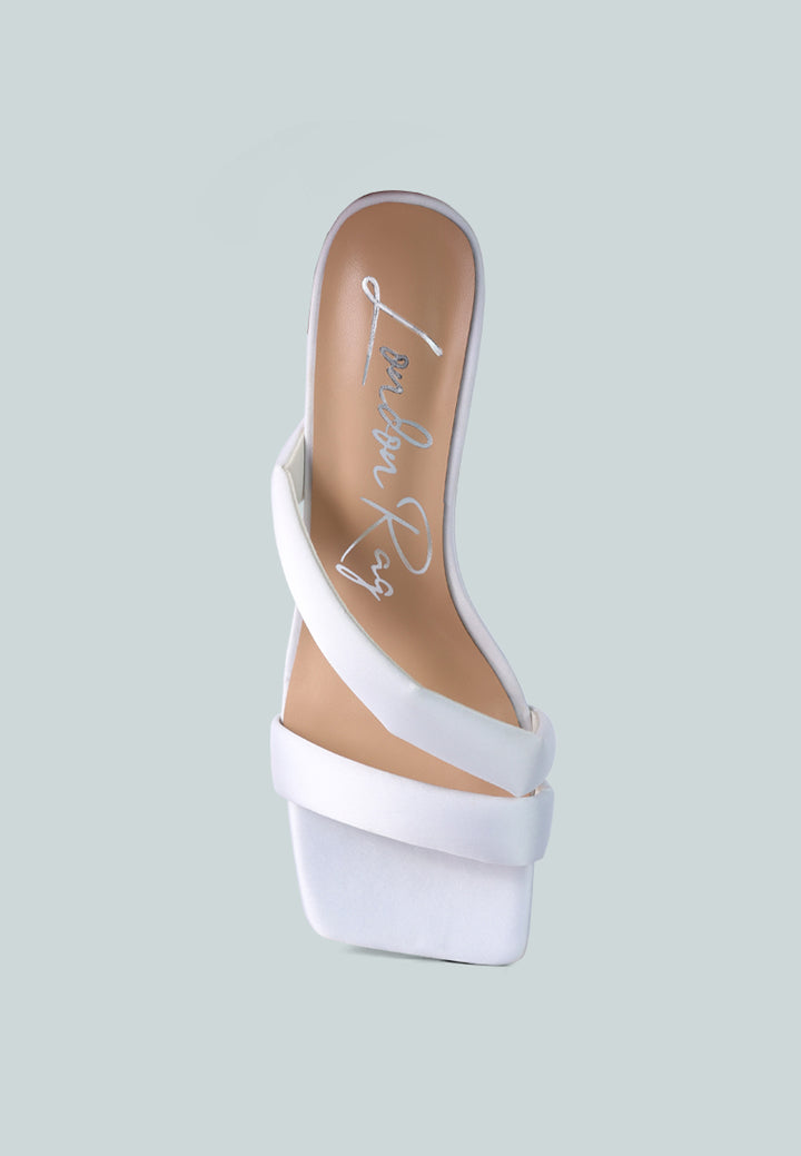 women cross strap heels#color_white