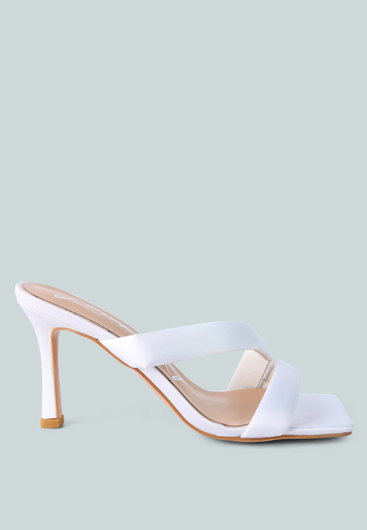 women cross strap heels#color_white