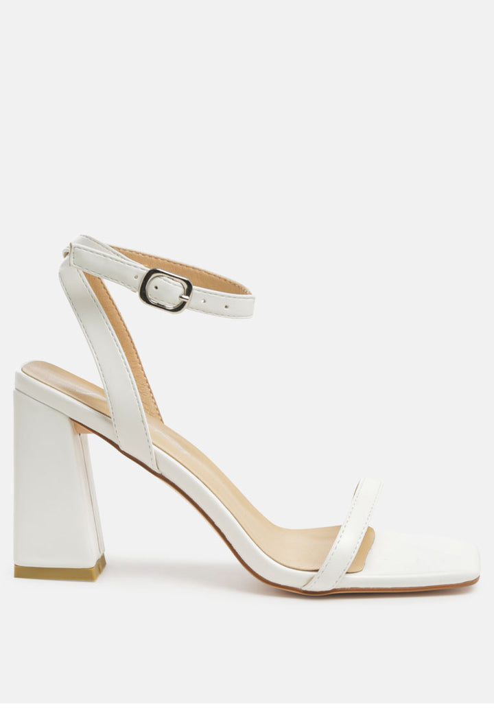 women square toe block heeled sandal#color_white