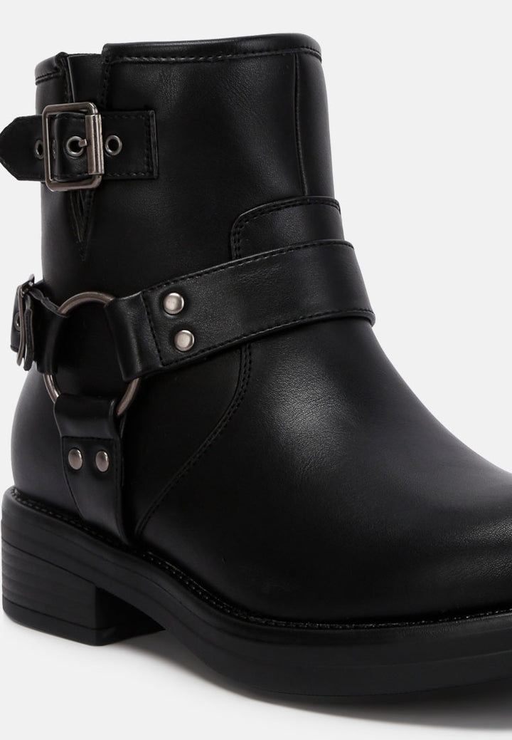 women allux pin buckle boots#color_black