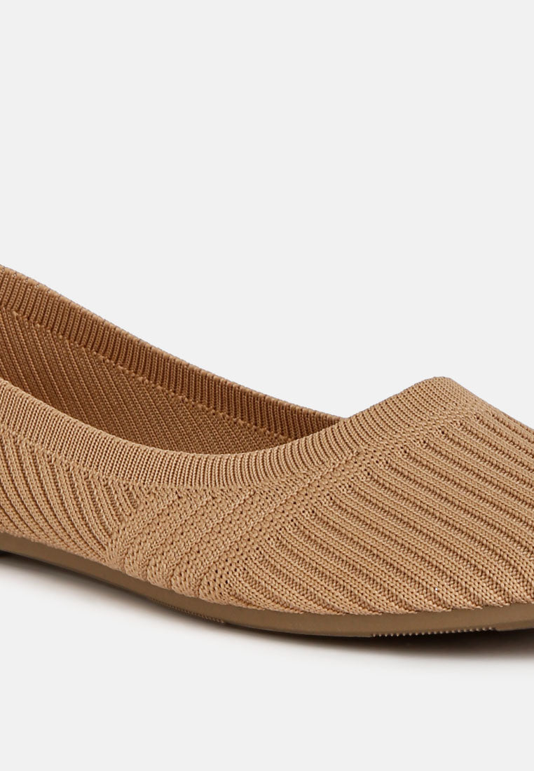 women solid casual ballet flats#color_beige