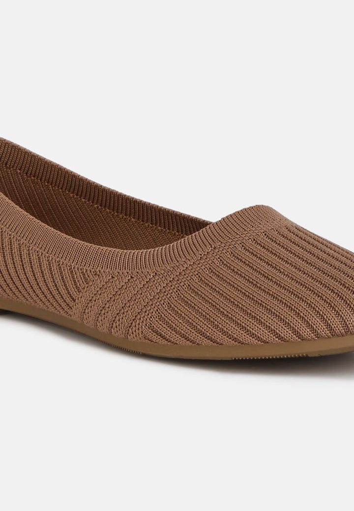women solid casual ballet flats#color_brown