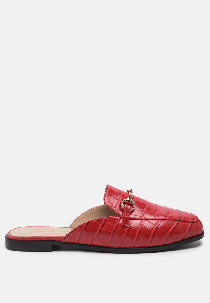 #color_dark-red