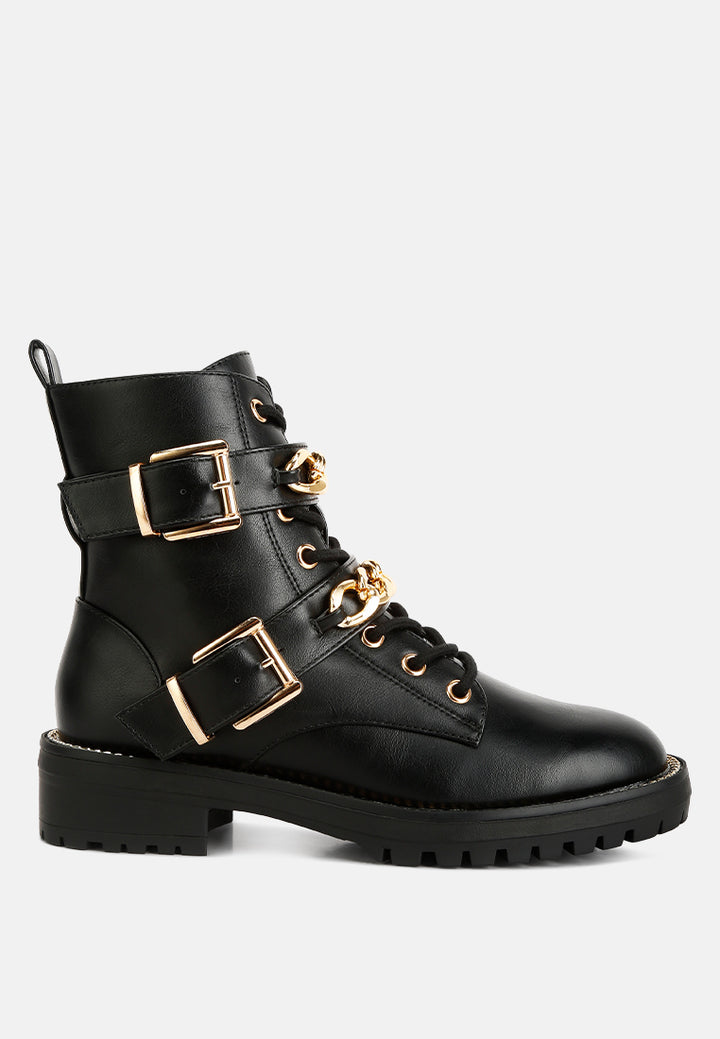 women metal chain detail biker boots#color_black