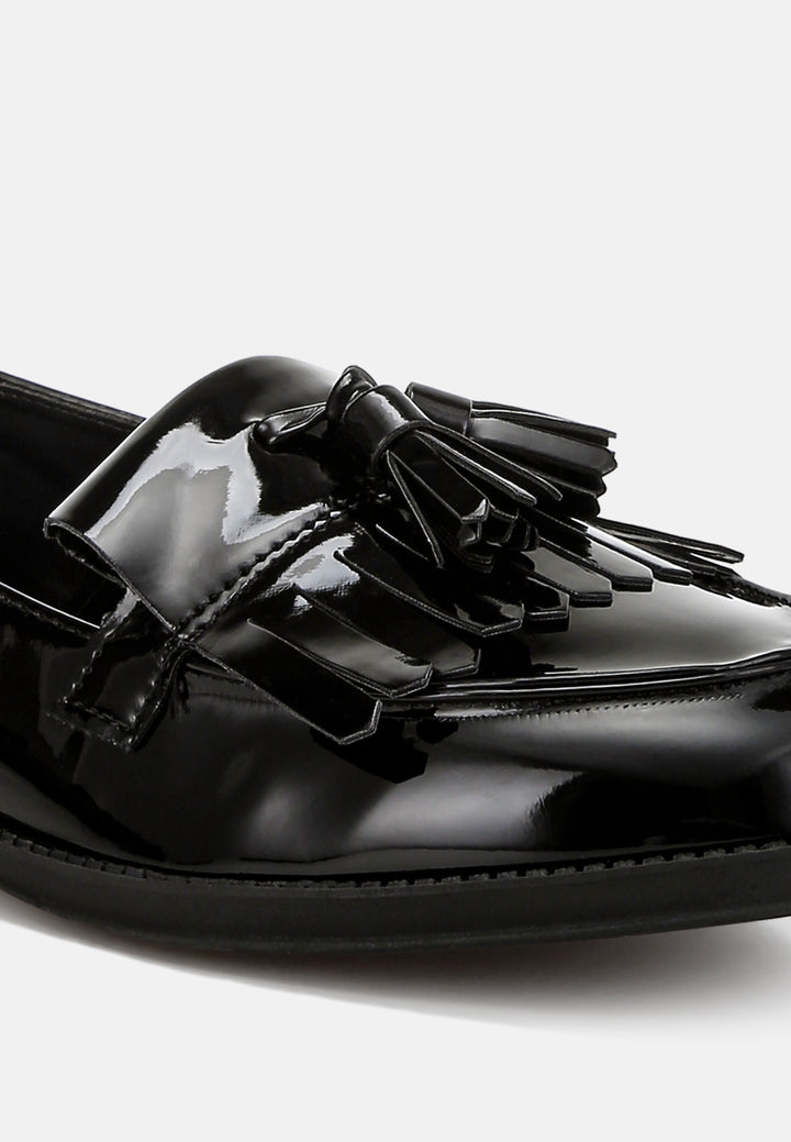 Women Tassel Faux Leather Loafers