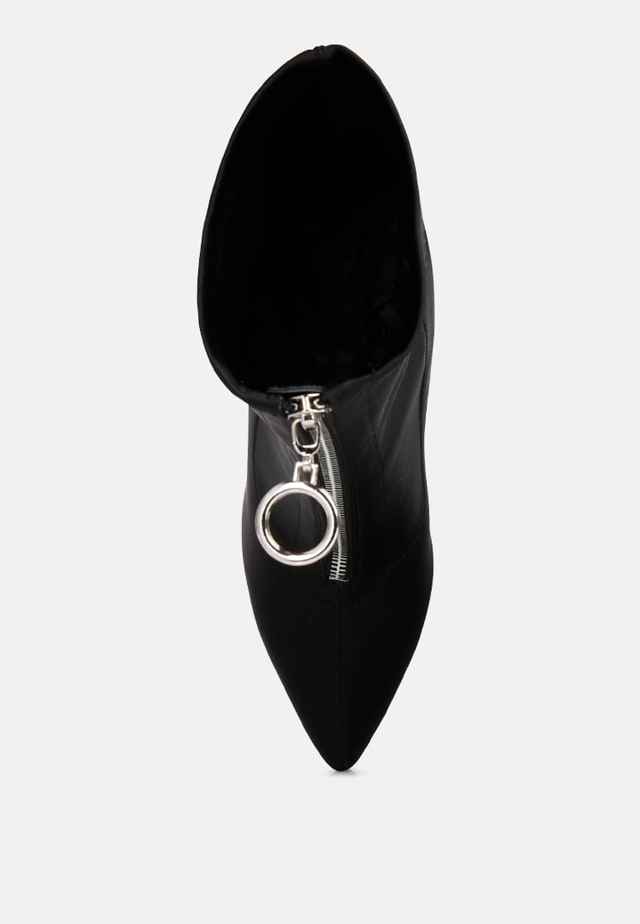 women bobbettes block heeled ankle boot#color_black