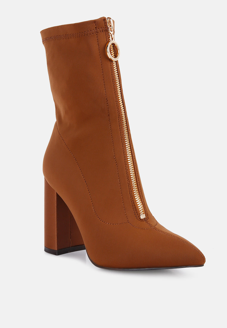 women bobbettes block heeled ankle boot#color_tan