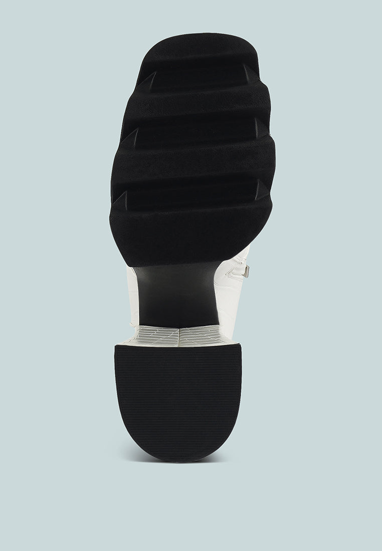 women high heeled platform ankle boots#color_white