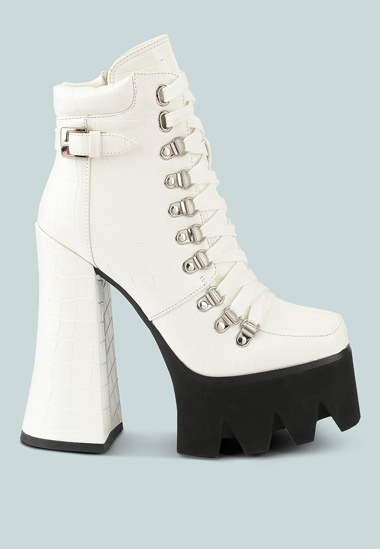 women high heeled platform ankle boots#color_white