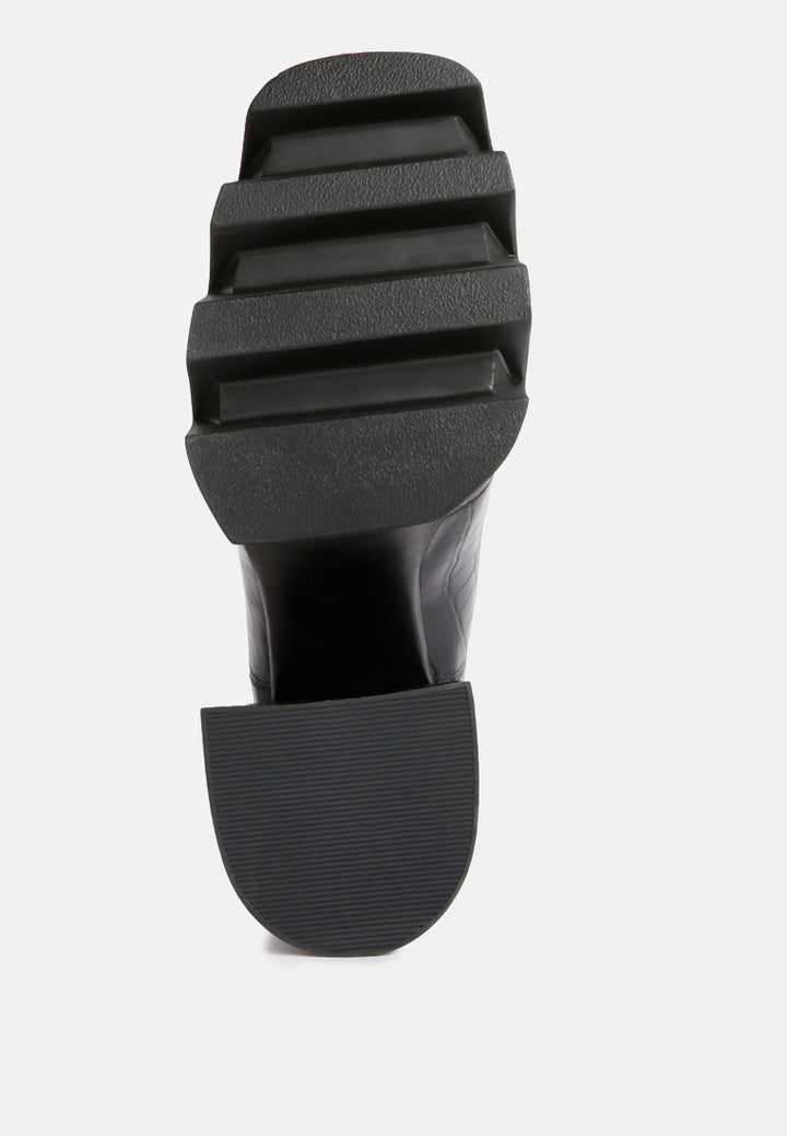 women high platform heel chelsea boots#color_black